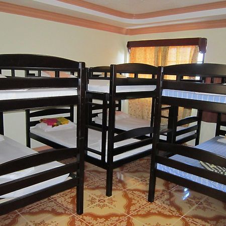 Golden Stallion Suites Cagayán de Oro Exterior foto