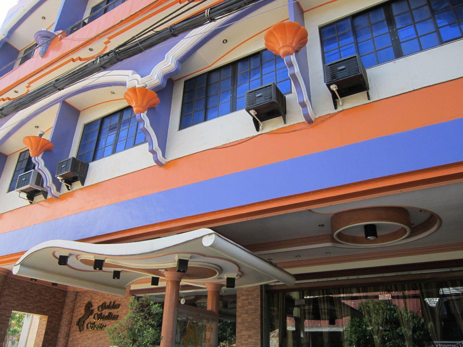 Golden Stallion Suites Cagayán de Oro Exterior foto